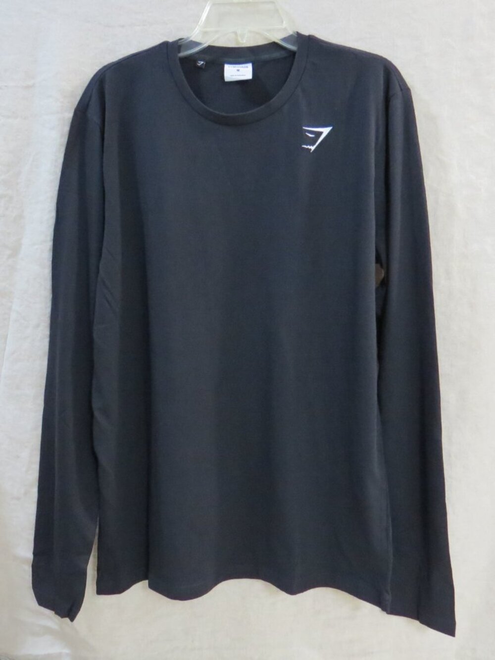 NEW Gymshark Crest Long Sleeve T-shirt SIZE Medium, Black, Embroidered Logo